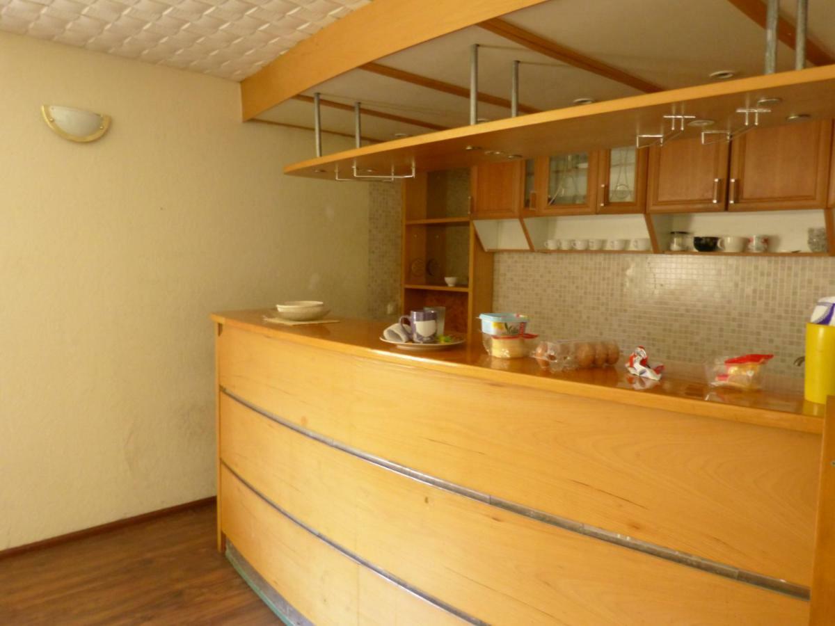 Viva Pirita Hostel Таллин Экстерьер фото