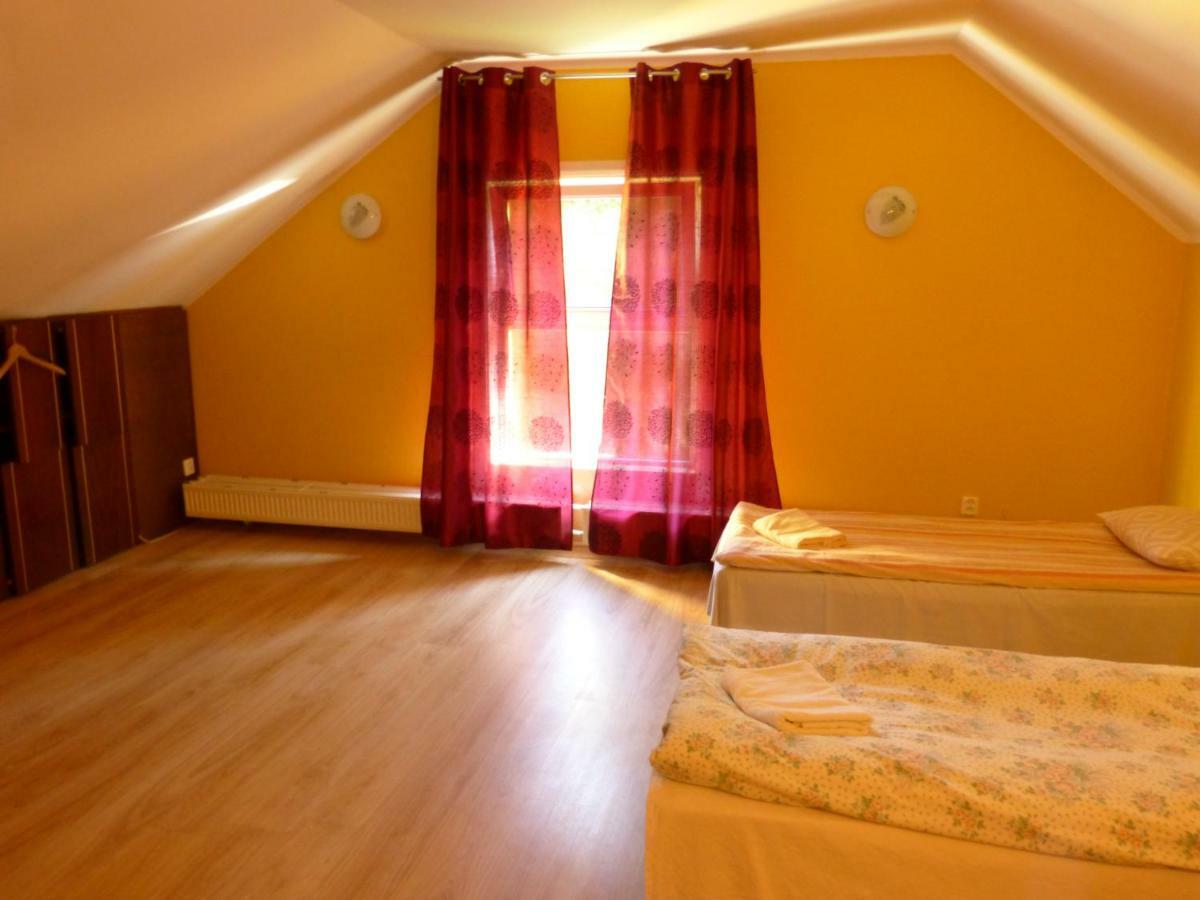 Viva Pirita Hostel Таллин Экстерьер фото